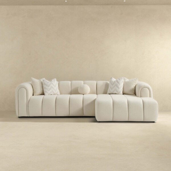 BeatriceRightSectionalSofa 1 90889990 da75 484f 972d 5f64b69af0e9