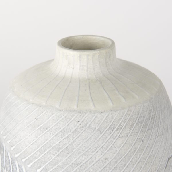 Blume 10H Off White w Gray Textured Vase 4