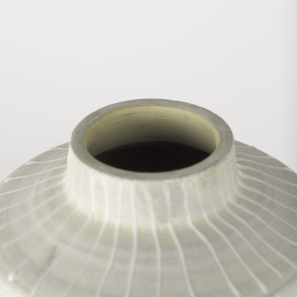 Blume 16.5H Off White w Gray Textured Vase 5