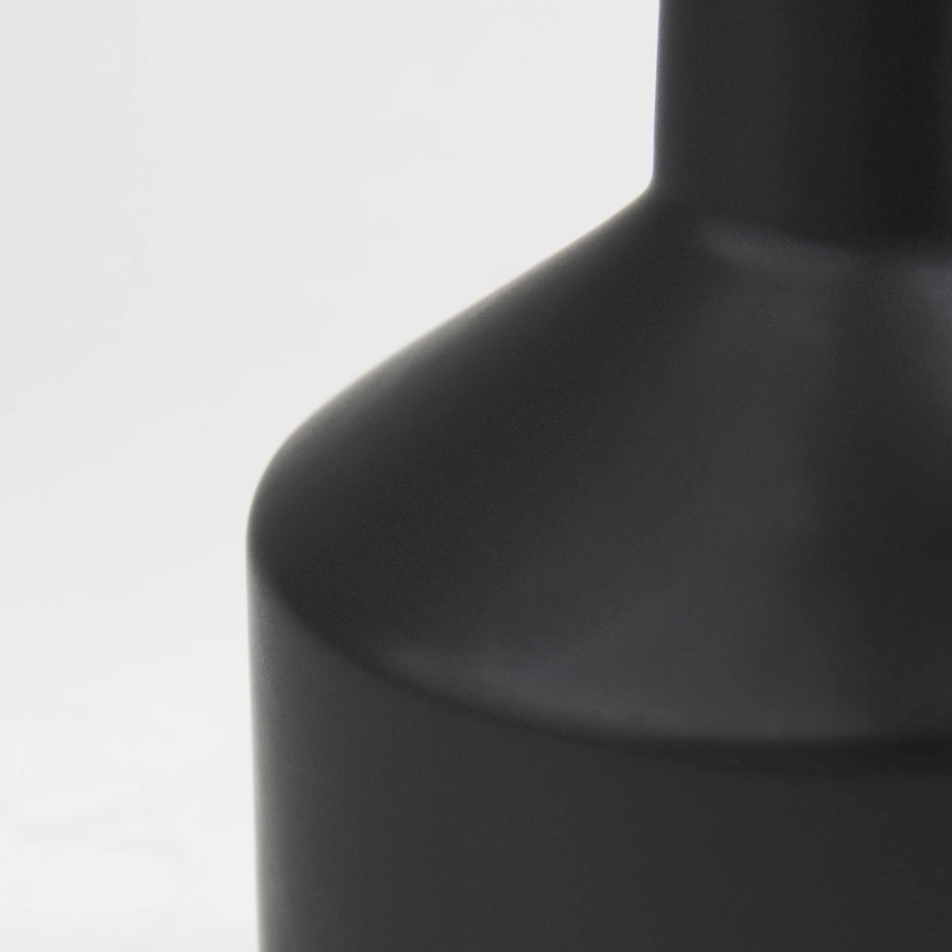 Burton 14.2H Medium Matte Black Ceramic Jug Vase 10 Burton 14.2H Medium Matte Black Ceramic Jug Vase - Image 10