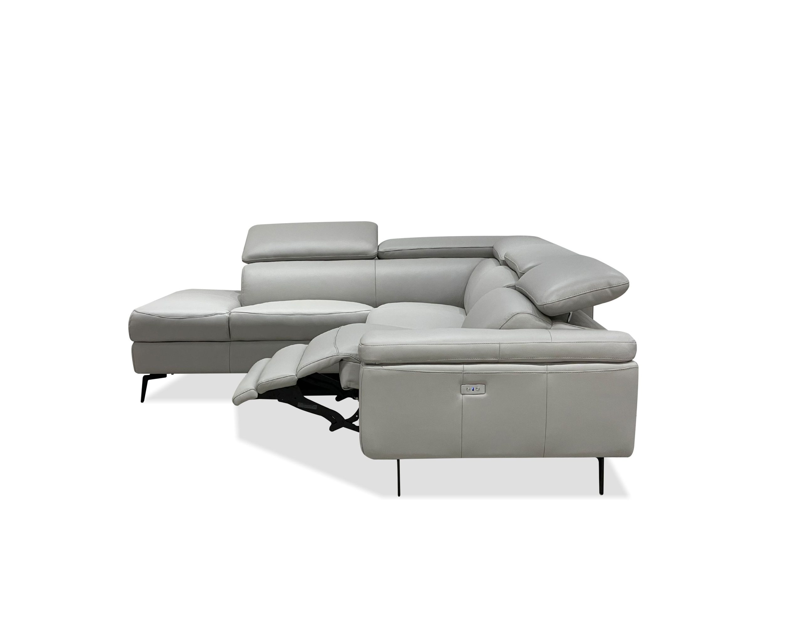 CAMELLO Silver Leather LSF Electric Reclining Chaise Sectional 3 CAMELLO Silver Leather LSF Electric Reclining Chaise Sectional - Image 3