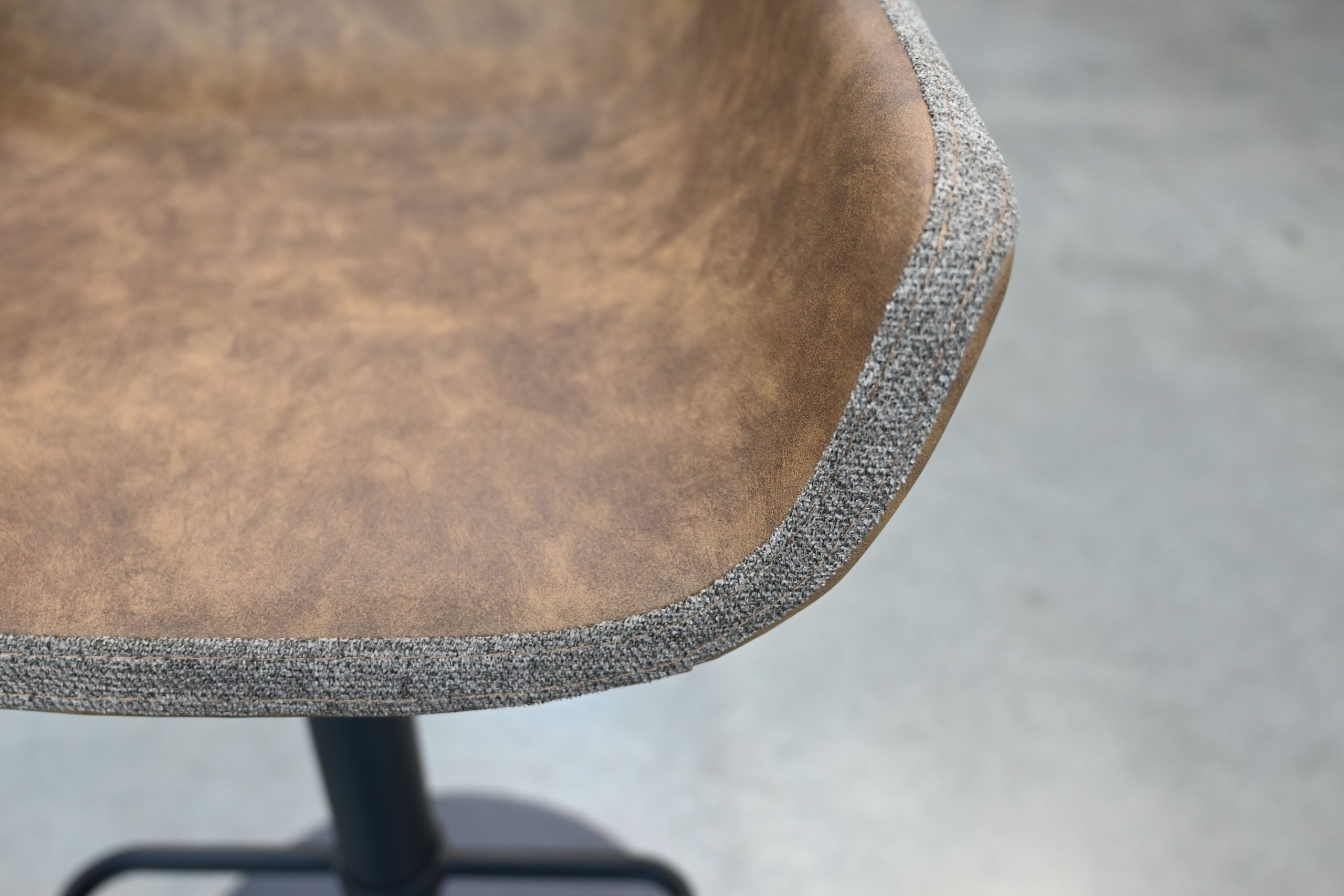 COLT Brown Leatherette Hydraulic Bar Stool Black Base 5 COLT Brown Leatherette Hydraulic Bar Stool Black Base - Image 5