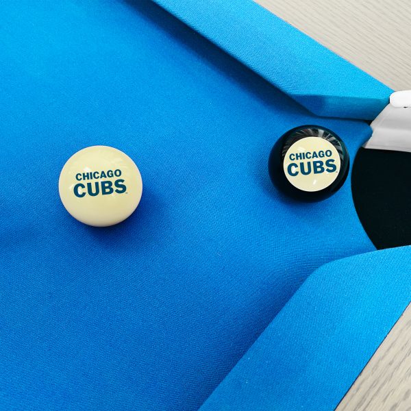 Chicago Cubs MLB Logo Cue Ball and 8 Ball 2