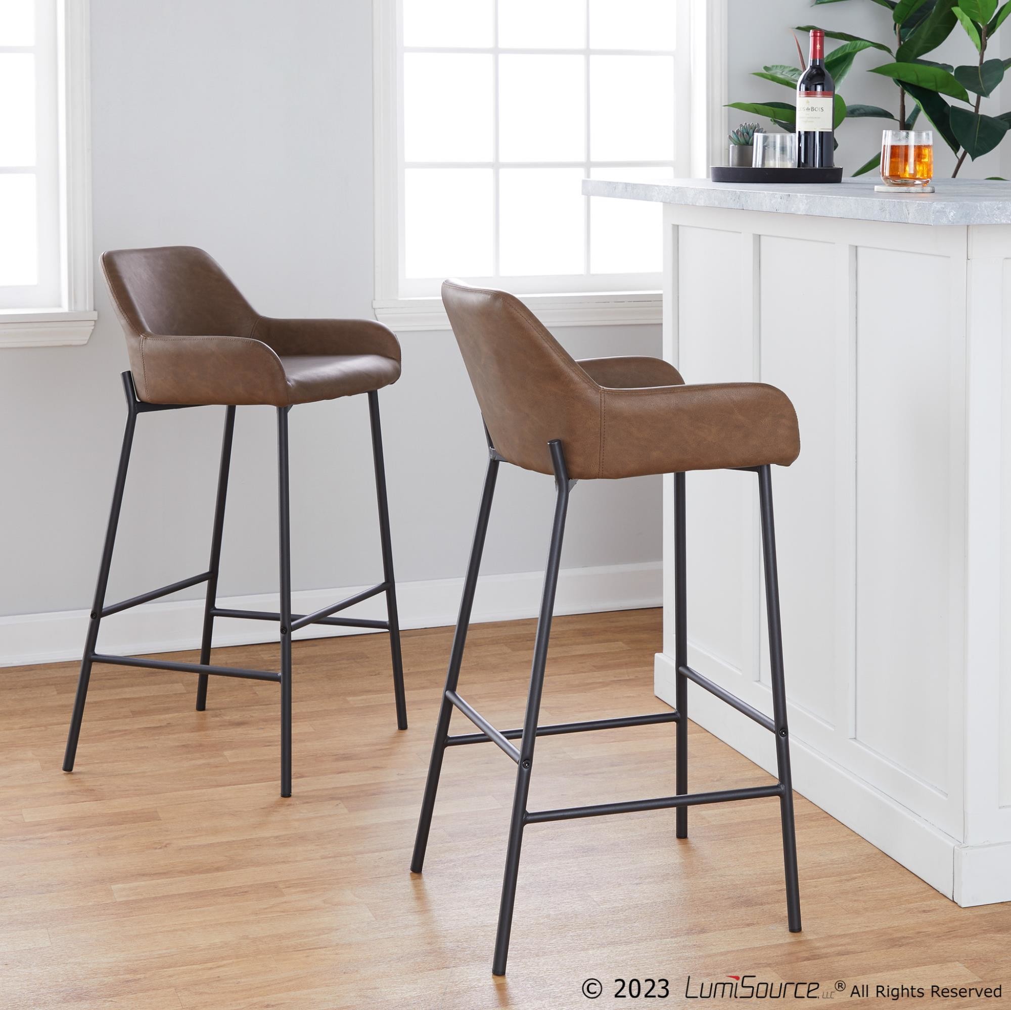 Daniella 30 Contemporary Black and Espresso Barstool (Set of 2) 1 Daniella 30 Contemporary Black and Espresso Barstool (Set of 2)