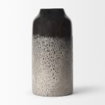 Emu Short Black w/ Gray Vase