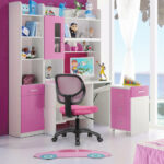 Ergonomic Mesh Office Chair with Adjustable Height and Swivel Casters