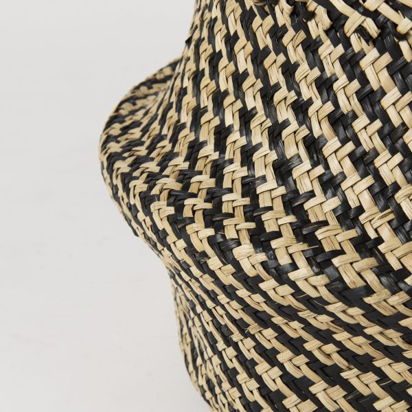 Gaia 17.7L x 17.7W x 20.5H Set of 3 Light and Dark Brown Cross Patterend Belly Seagrass Basket 7