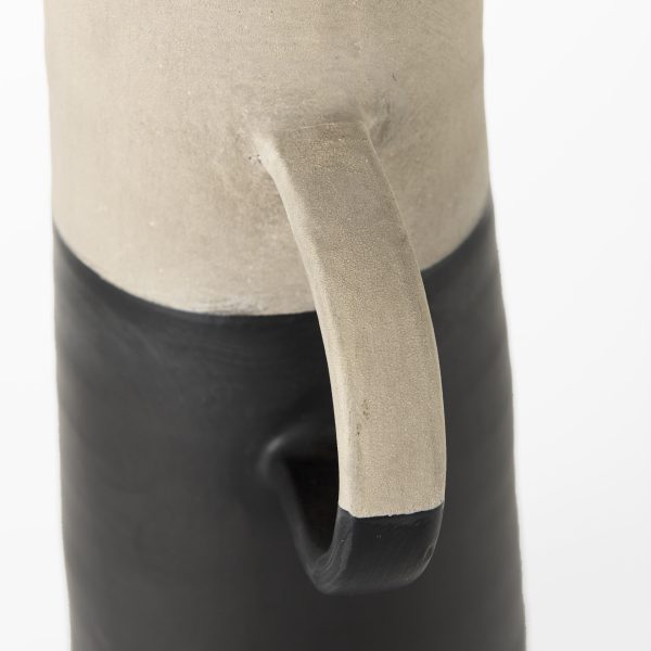 Garand Large 18.8H Two Toned BlackNatural Ceramic Jug 11