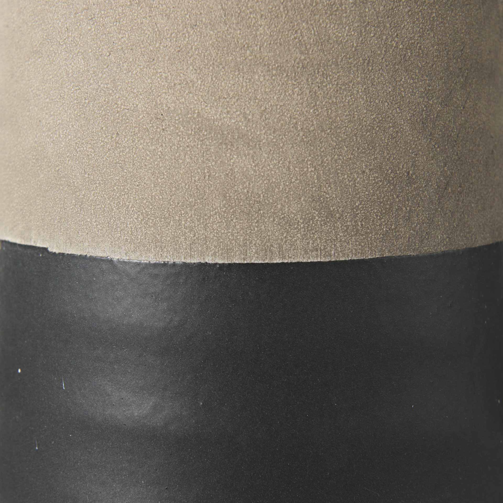 Garand Small 13H Two-Toned Black/Natural Ceramic Jug 13 Garand Small 13H Two-Toned Black/Natural Ceramic Jug - Image 13