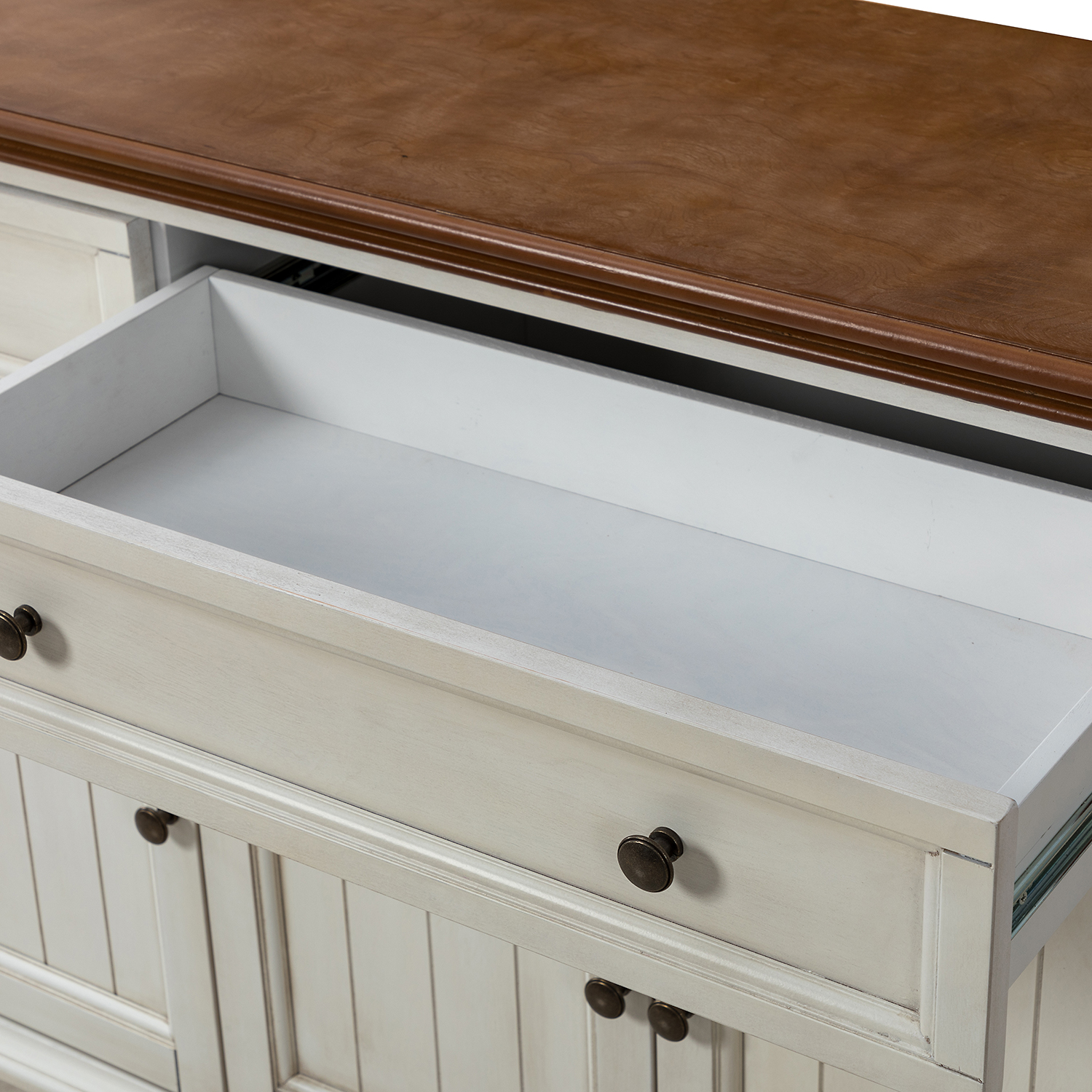 Hainrich White Farmhouse 3-Drawer Sideboard Storage Cabinet 5 Hainrich White Farmhouse 3-Drawer Sideboard Storage Cabinet - Image 5