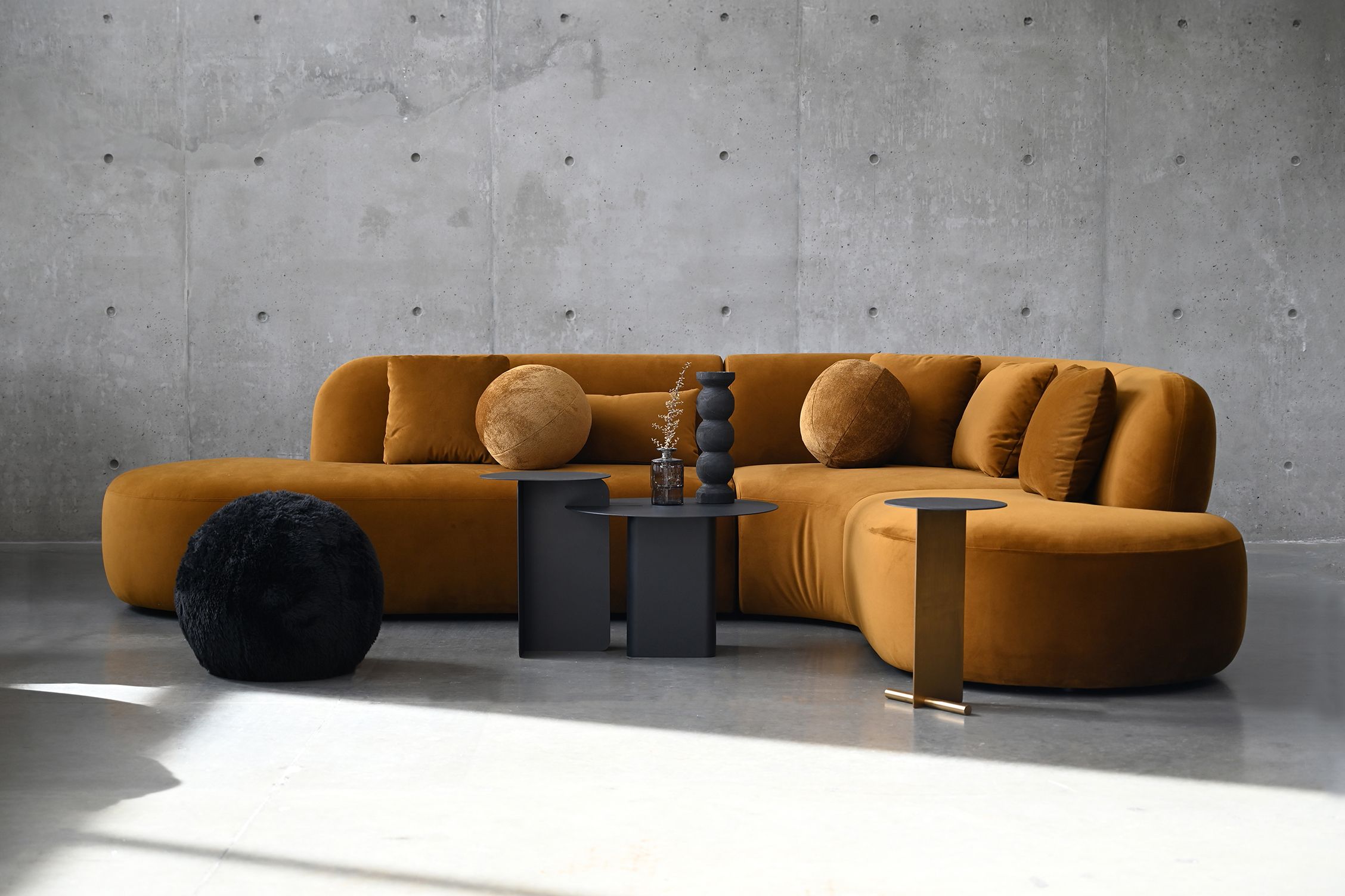 ITZA Calendula Fabric Right Facing Sectional Chaise 4 ITZA Calendula Fabric Right Facing Sectional Chaise - Image 4