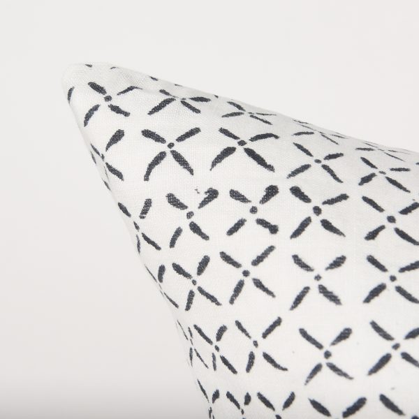 Jayden Cream w Black Print Linen Square Decorative Pillow Cover 6