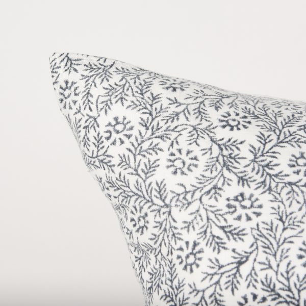Jayne Cream w Indigo Print Linen Lumbar Decorative Pillow Cover 5