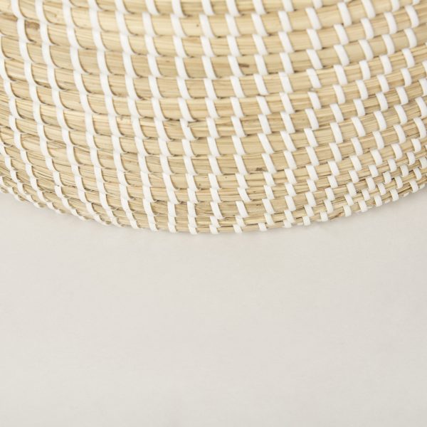 Kairi Set of 2 Seagrass Floor Baskets w Lids and Handles 10