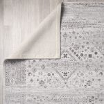 Kaiya 8 x 10 Rug