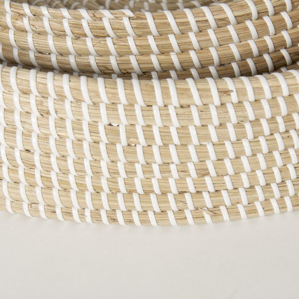 Kalama Set of 2 Large Round Seagrass Trays w Handles 7