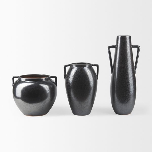 Kora Short Dark Metallic Double Ear Vase 8
