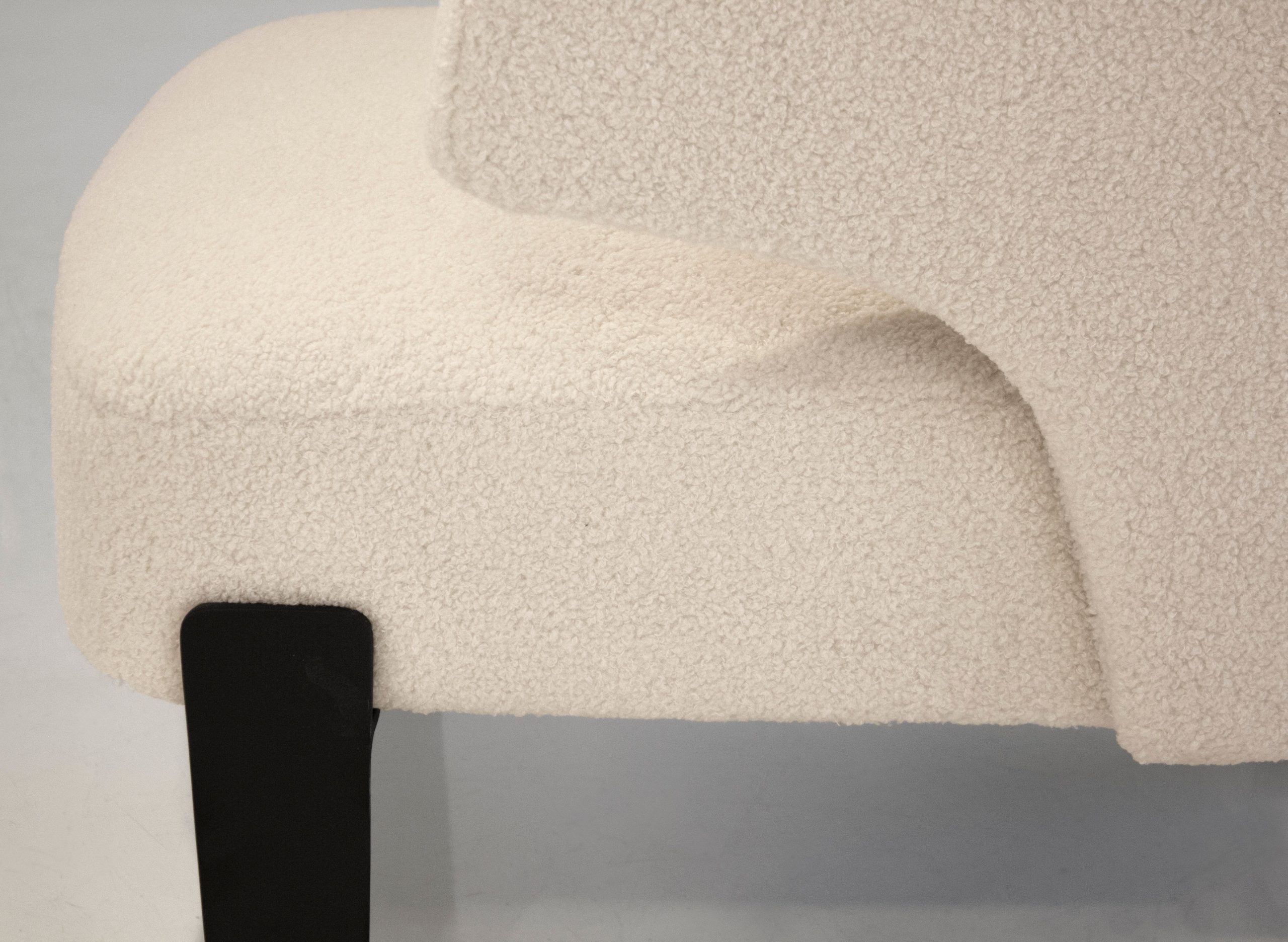 RANCHO Cream Teddy Fabric Lounge Chair Black Legs