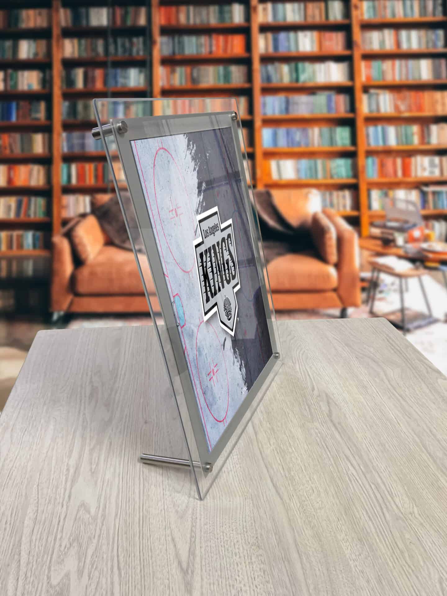 Los Angeles Kings LG Backlit LED Sign 4 Los Angeles Kings LG Backlit LED Sign - Image 4