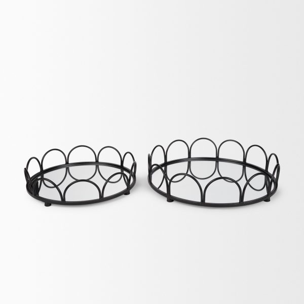 Lenore Round MetalMirror Tray Black Set of 2 1