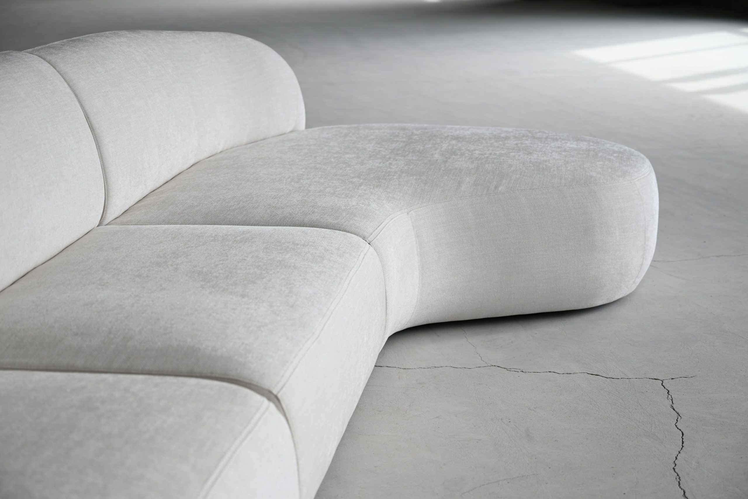 MORITZ 3-Piece Alabaster Tweed Left Chaise Sectional Sofa 3 MORITZ 3-Piece Alabaster Tweed Left Chaise Sectional Sofa - Image 3
