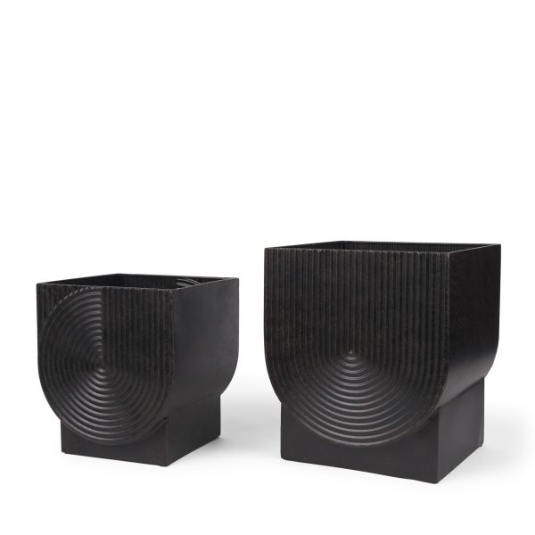 Medina Antiqued Black Metal Planters Set of 2