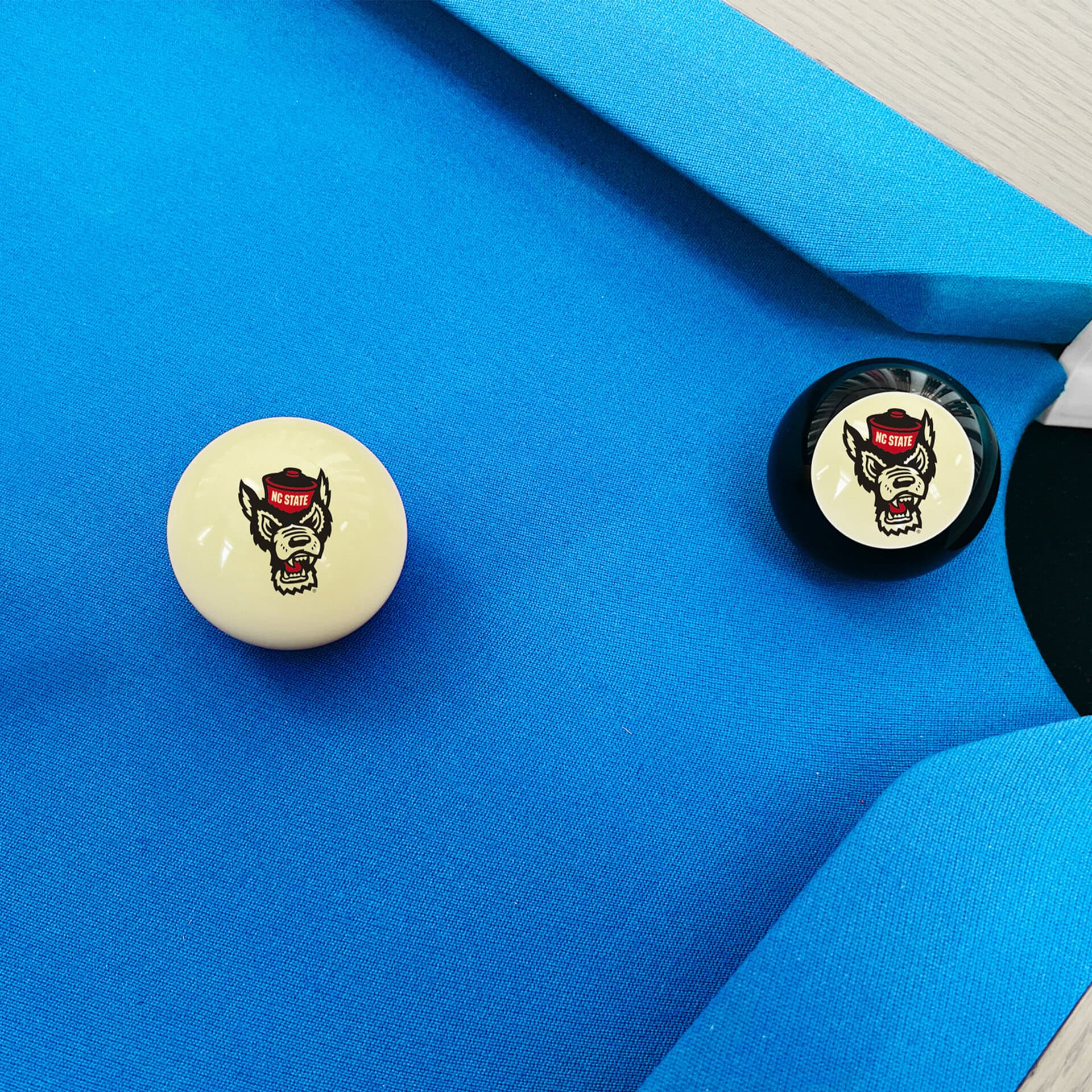 North Carolina State Cue Ball & 8 Ball 2 North Carolina State Cue Ball & 8 Ball - Image 2