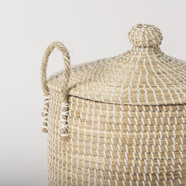 Olivia 15.7L x 15.7W x 17.3H Set of 3 Beige Seagrass Basket WLid and Handles 4