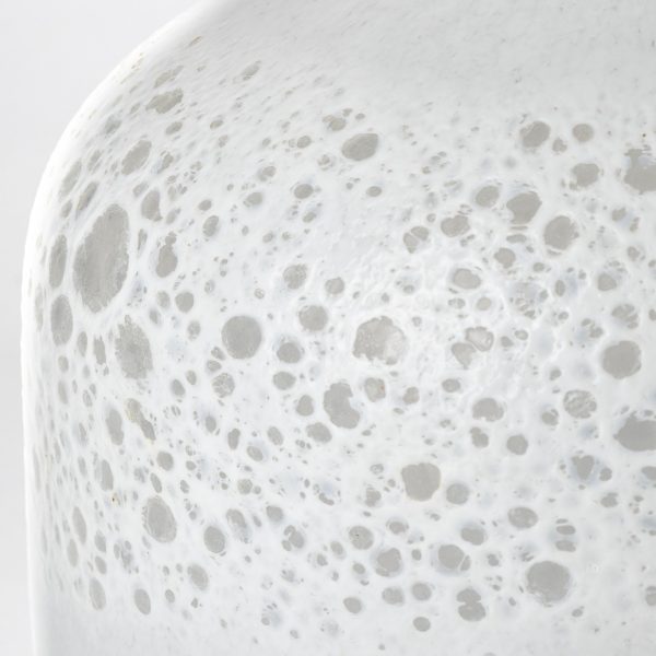 Pearl Short White Gold Rim Glass Vase 9