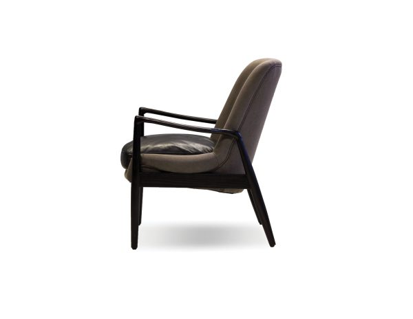 REYNOLDS Black Leather Lounge Chair Black Ash Wood Frame 2