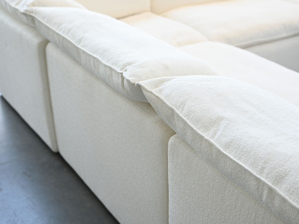 STRATO Sea Shell Fabric 5 Piece Sectional 3