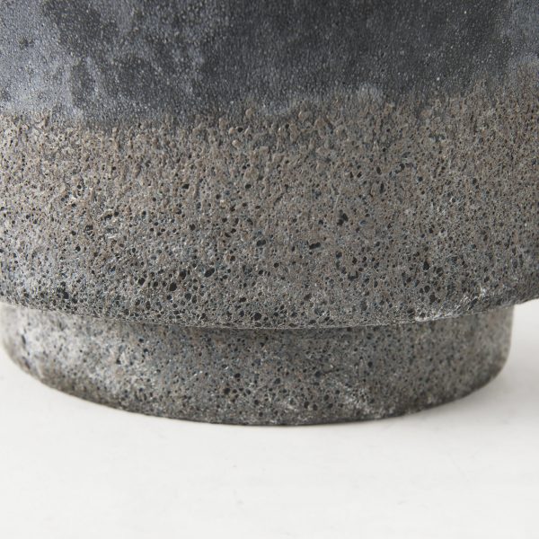Squally 8.0L x 8.0W x 8.6H BlackBrown Glass Ombre Textured Vase 7