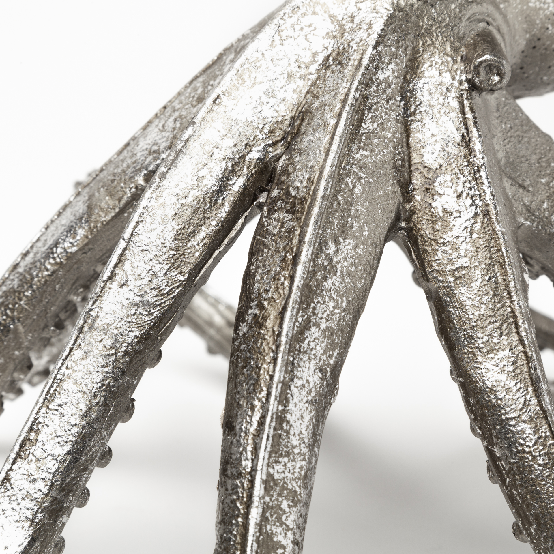 Strafford Medium 13L x 7W Silver Resin Octopus 8 Strafford Medium 13L x 7W Silver Resin Octopus - Image 8
