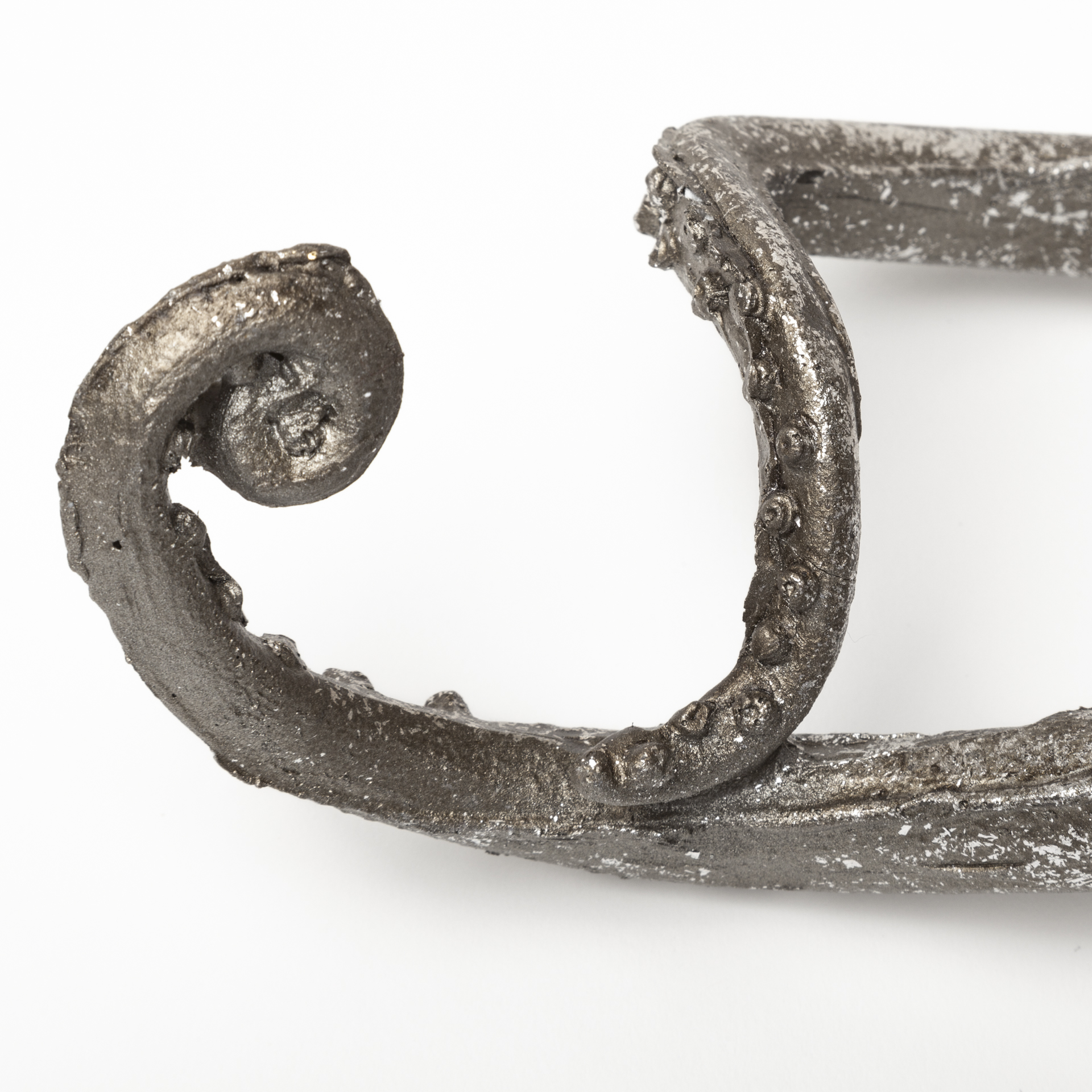 Strafford Medium 13L x 7W Silver Resin Octopus 9 Strafford Medium 13L x 7W Silver Resin Octopus - Image 9