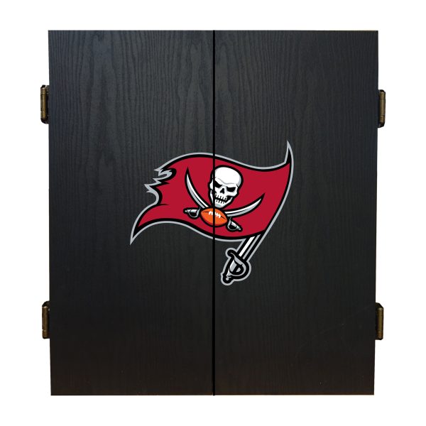 Tampa Bay Buccaneers Bristle Dartboard Cabinet Set 6
