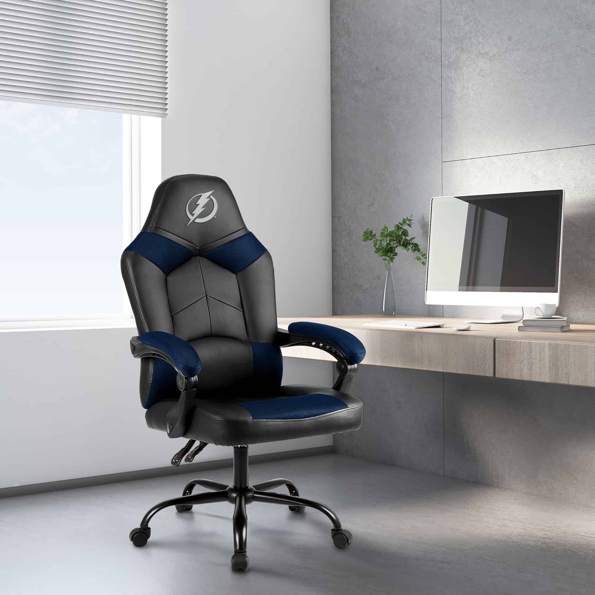 Tampa Bay Lightning Oversized Office Chair 5 Tampa Bay Lightning Oversized Office Chair - Image 5