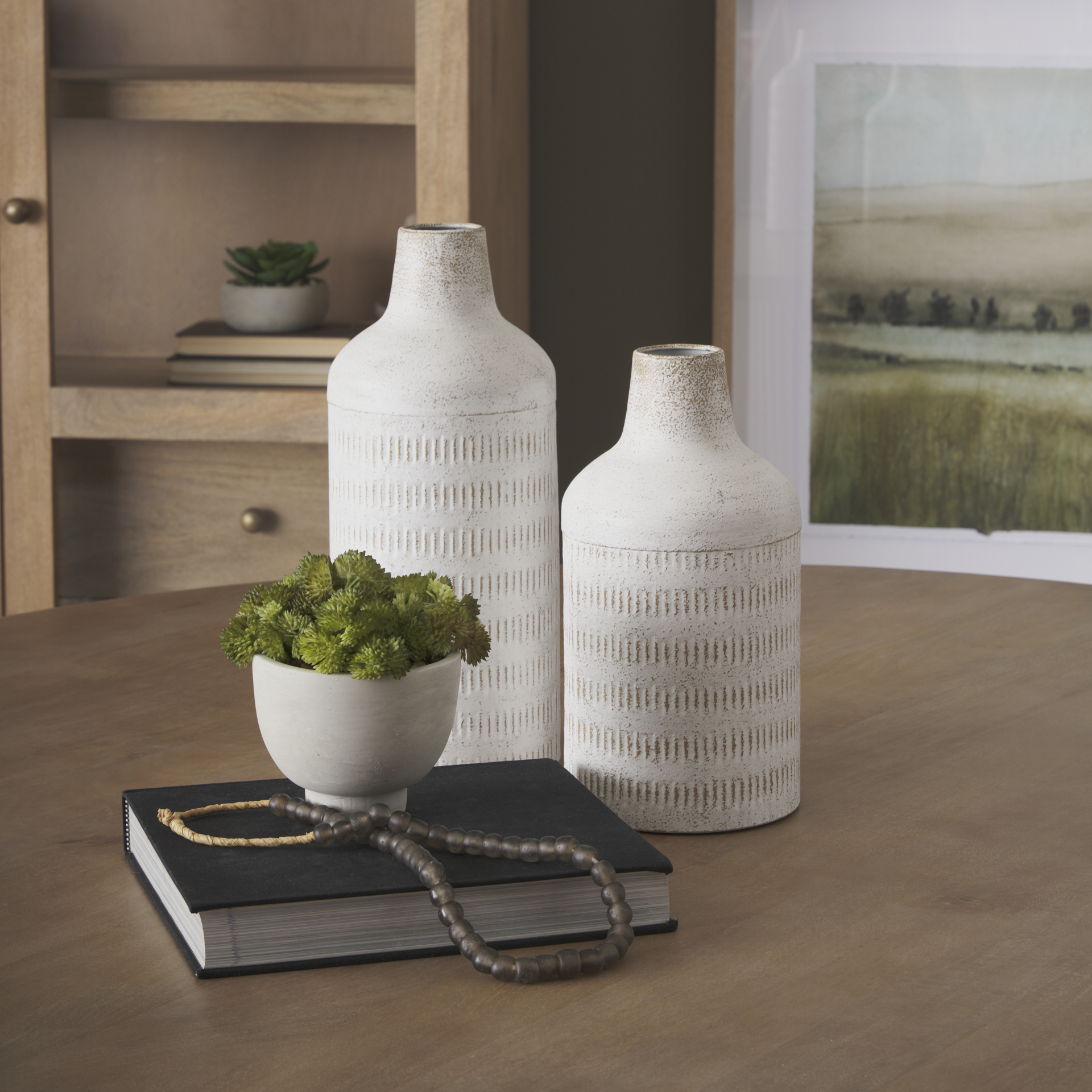 Tisha Small White W/ Terracotta Distressing Metal Vase 2 Tisha Small White W/ Terracotta Distressing Metal Vase - Image 2