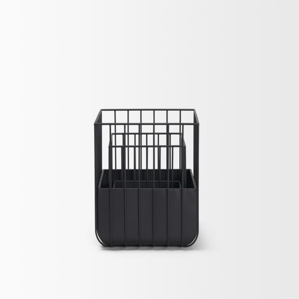 Verna Matte Black Wire Cage Metal Planters Set of 2 3