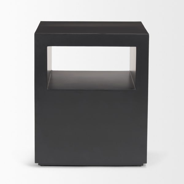 Vondra Matte Black Metal w Open Shelves Side table 3
