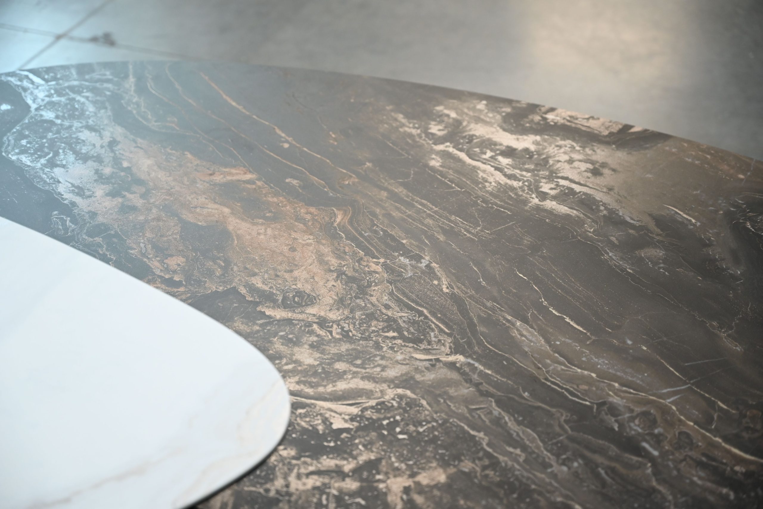 ARGON Coffee Table Bronze Ceramic Top
