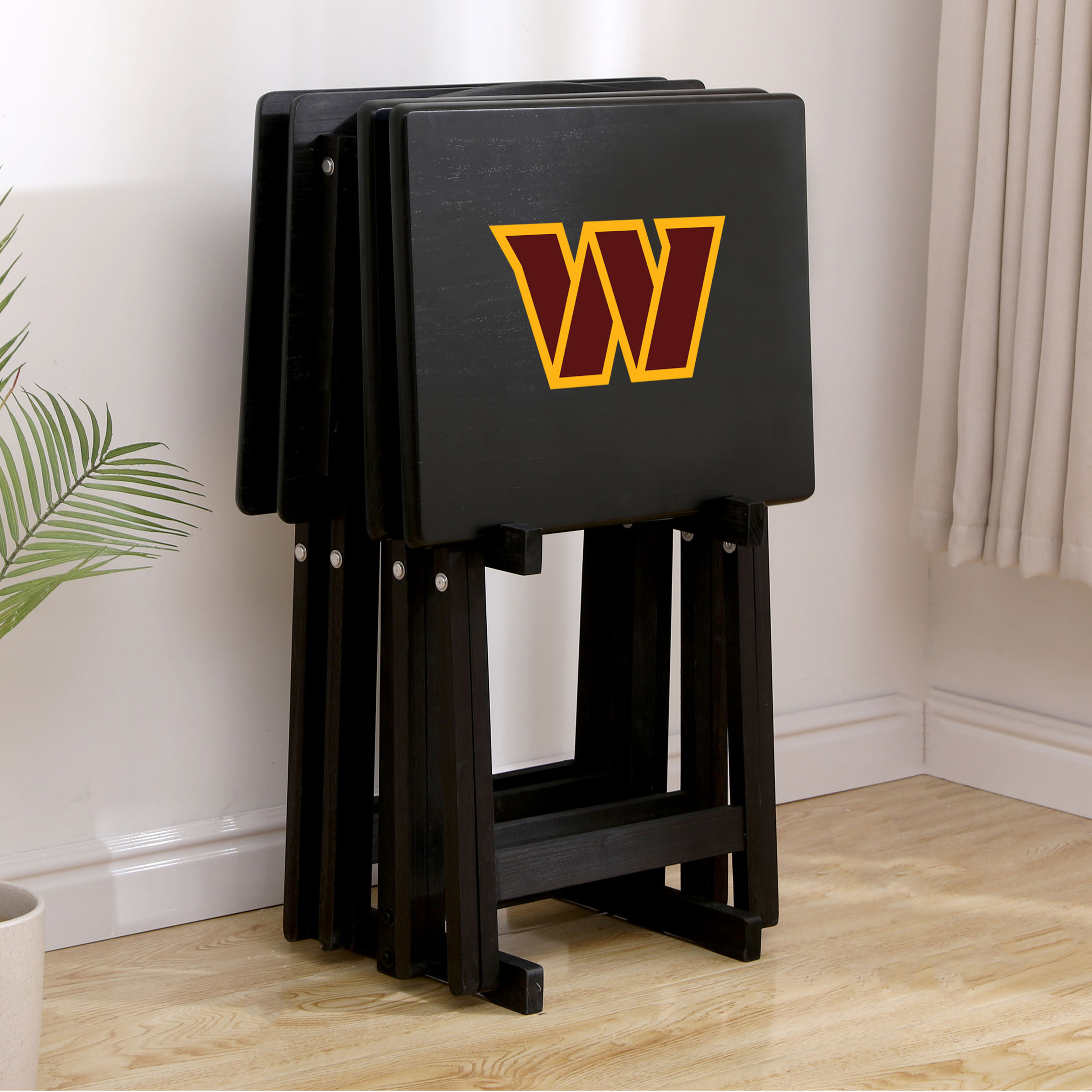 Washington Commanders NFL TV Tray Set 2 Washington Commanders NFL TV Tray Set - Image 2