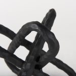 Wilhelm II (Large) 10L x 10W Black Metal Link Decor Object