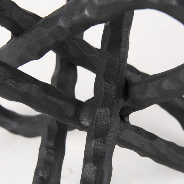 Wilhelm II Large 10L x 10W Black Metal Link Decor Object 8