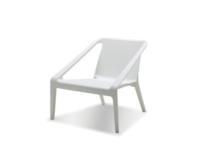 YUMI White Polypropylene Indoor Outdoor Chair Set