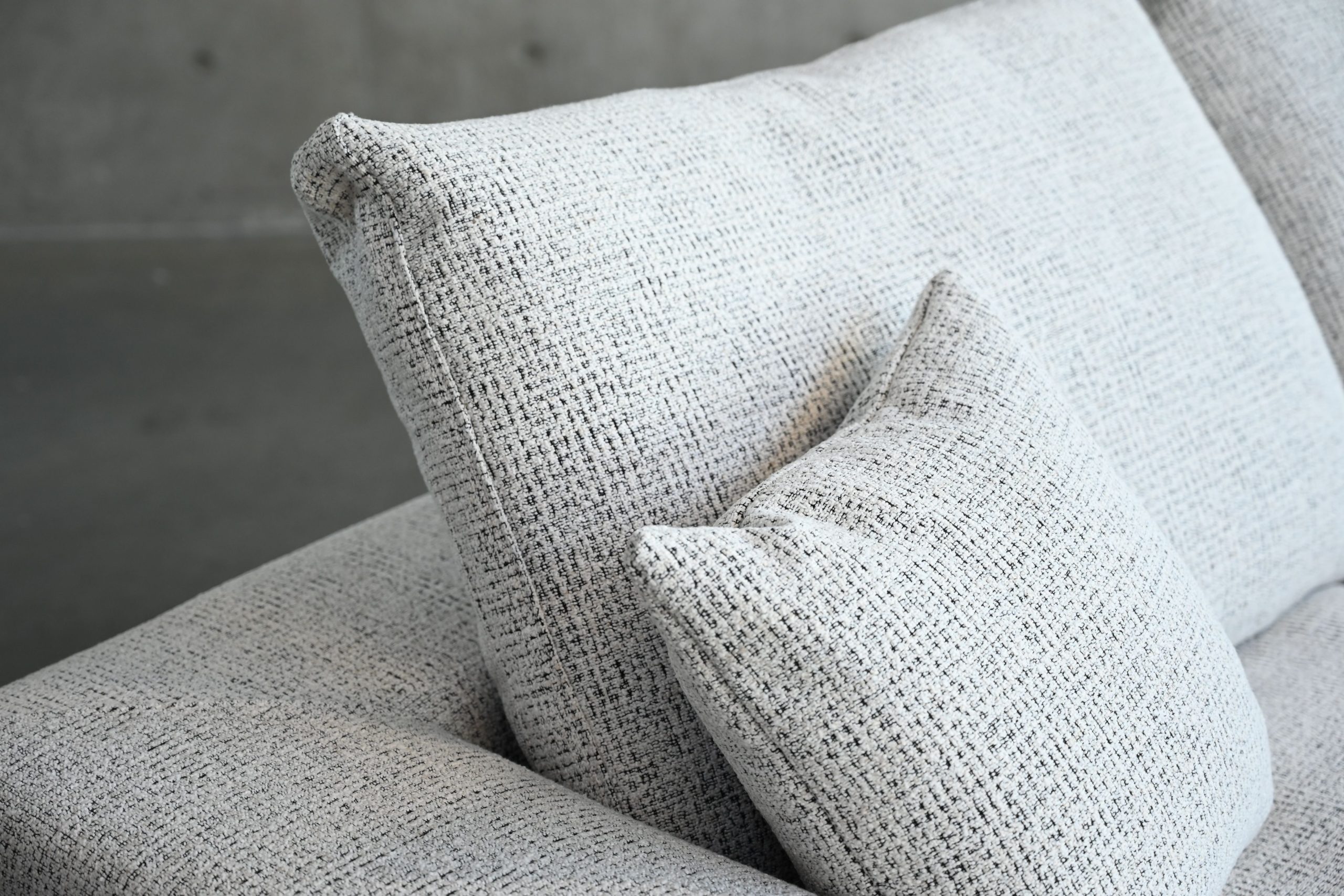 nimbus monochrome tweed 5-piece sectional
