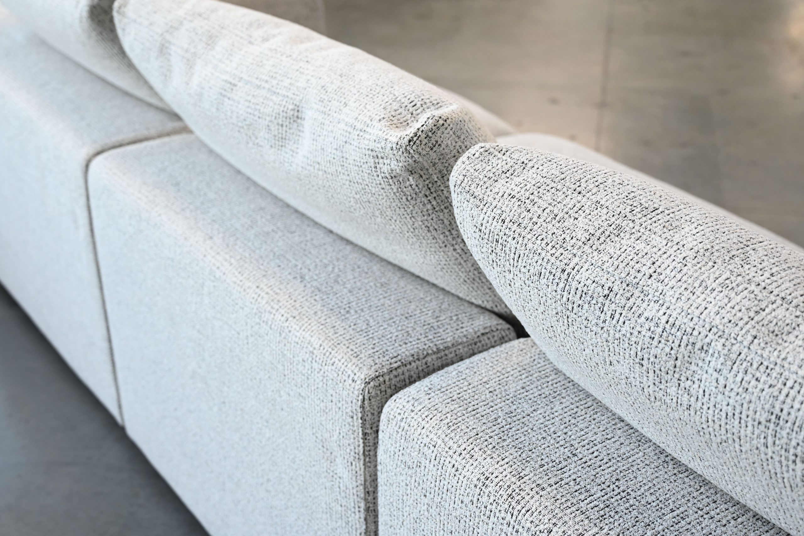 nimbus monochrome tweed 5-piece sectional