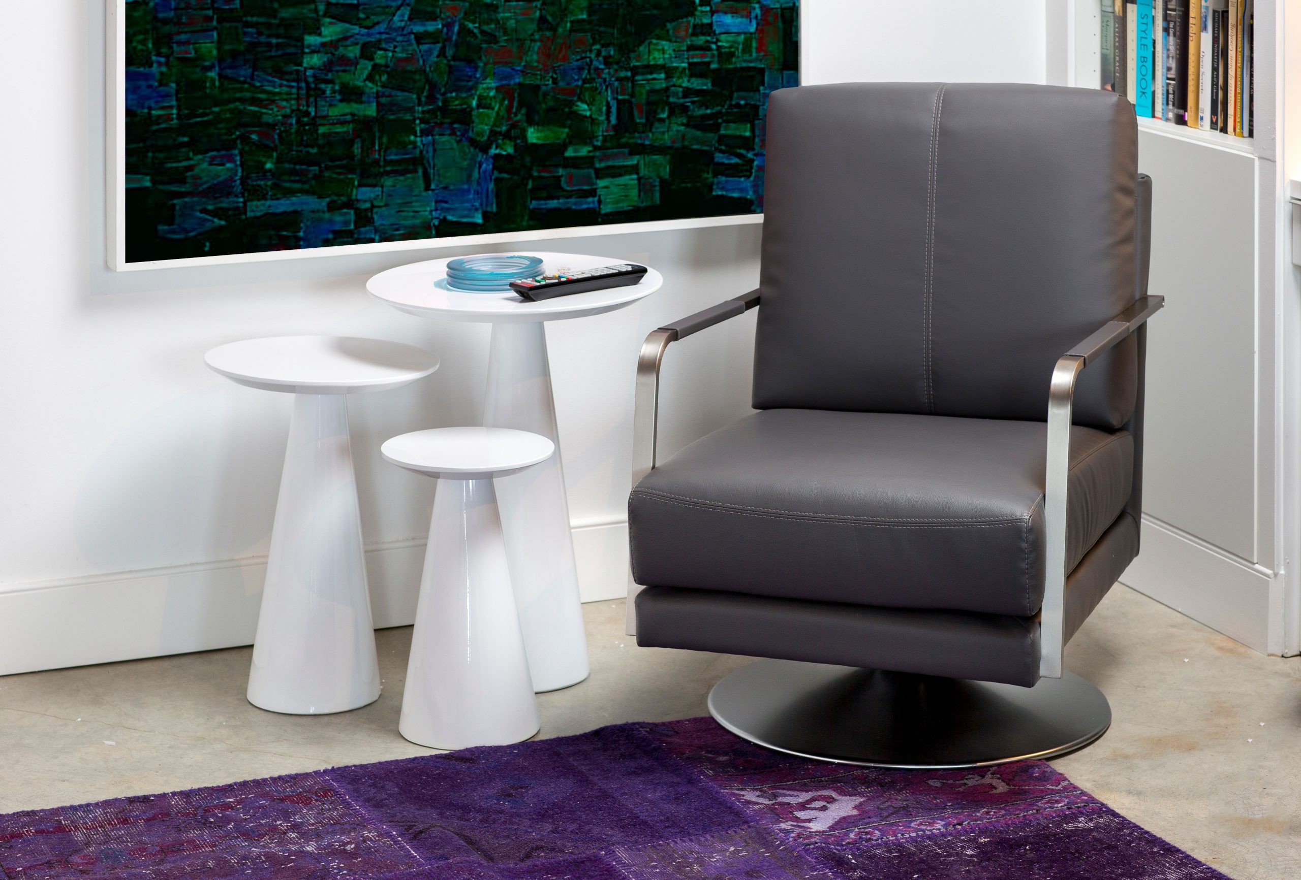 tower low white high gloss end table